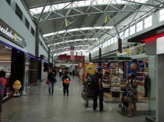 24 Shop alley in airport